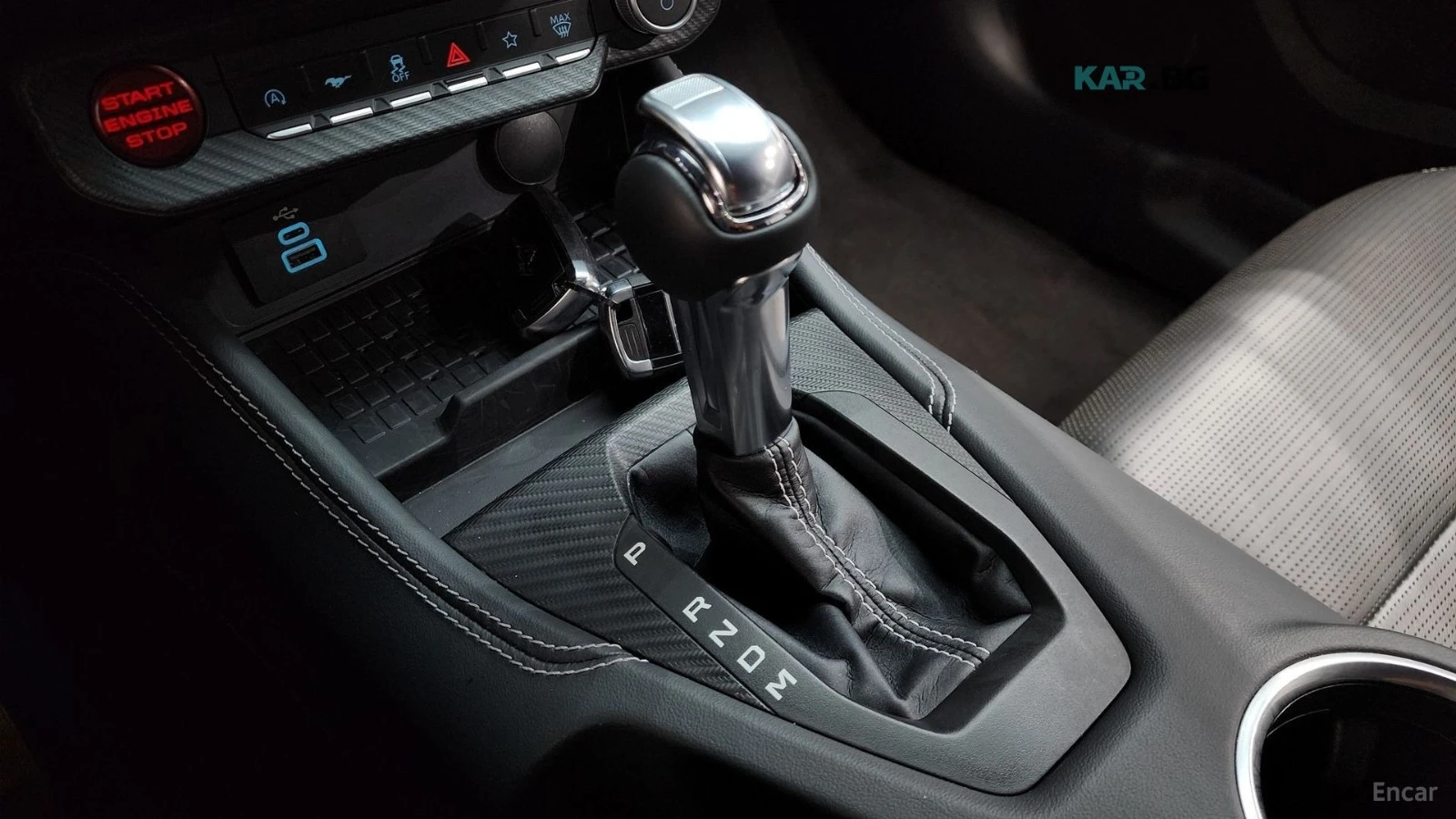 Ford Mustang * 5.0* GT* PREMIUM* КОЖА* ПОДГРЕВ* ОБДУХВАНЕ* , снимка 9 - Автомобили и джипове - 54729116