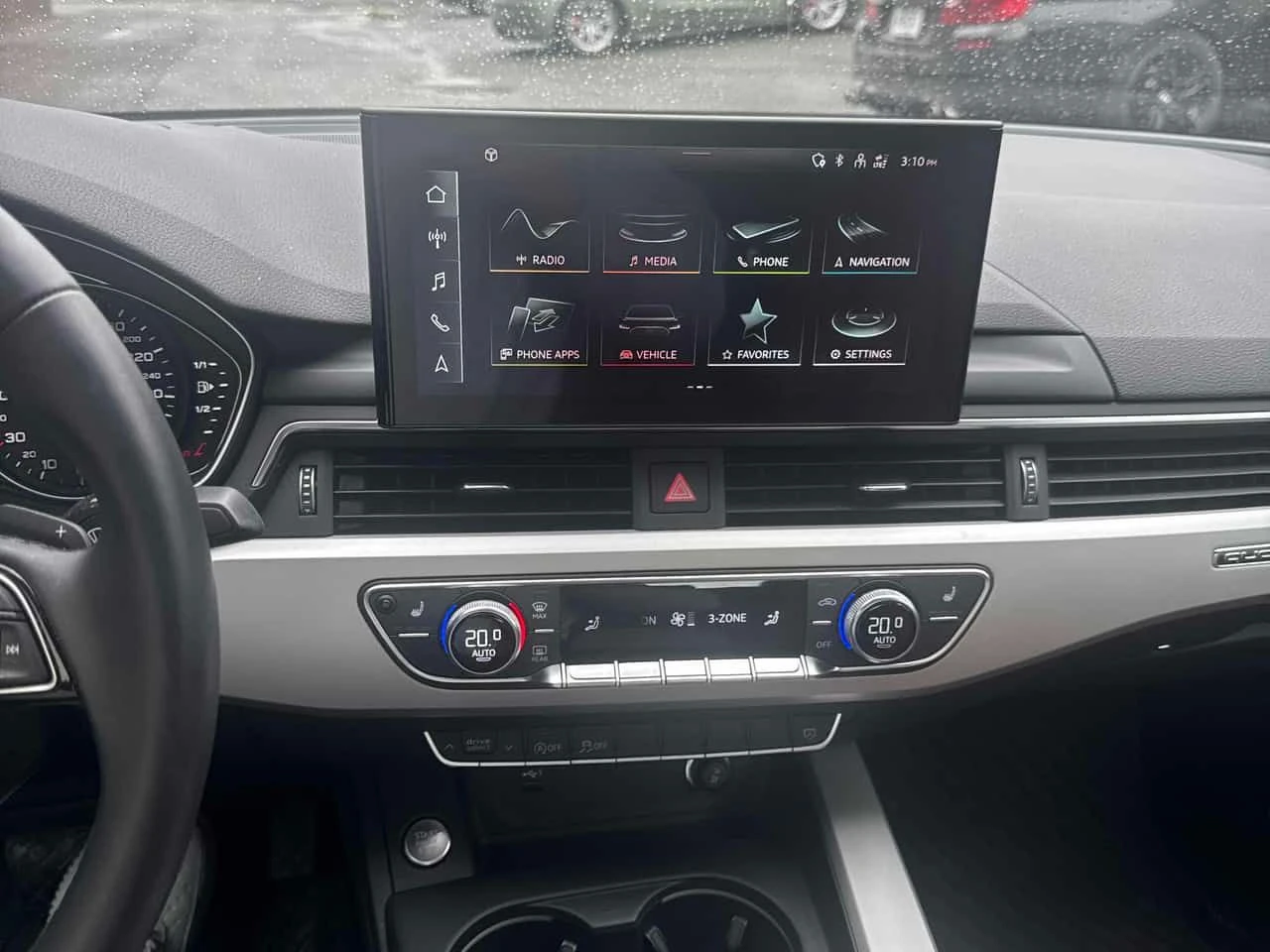 Audi A4 Komfort / LED / DISTRONIC / АВТОКРЕДИТ, снимка 9 - Автомобили и джипове - 54749029