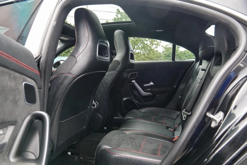Mercedes-Benz CLA 250 4MATIC, снимка 16 - Автомобили и джипове - 55222737