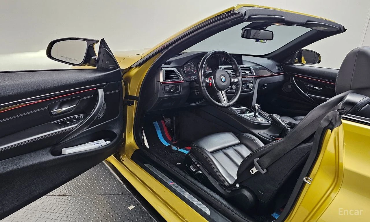 BMW M4 HARMON* KARDON* 360КАМЕРА* ХЕДЪП* CARBON* , снимка 6 - Автомобили и джипове - 55467379