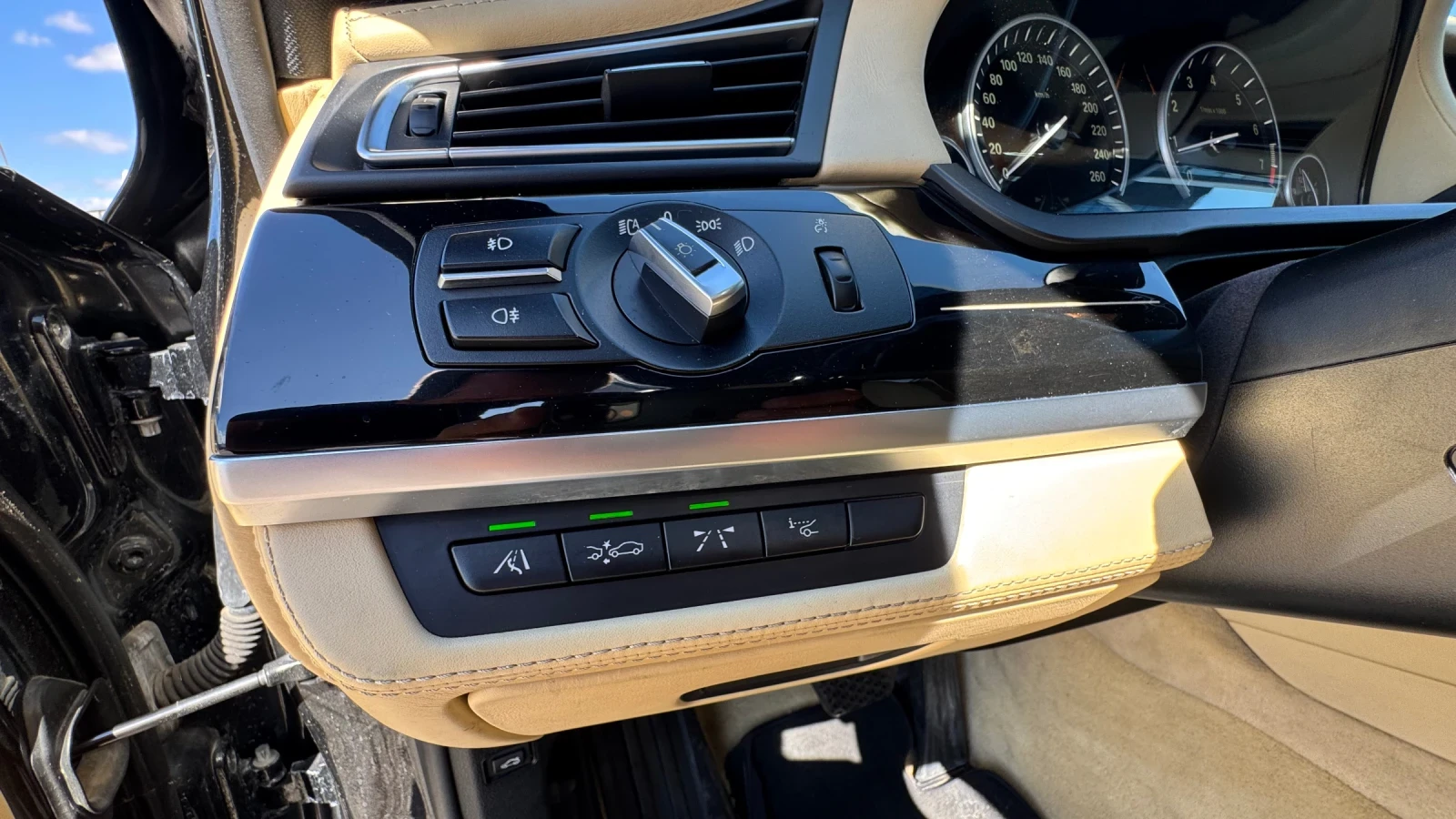 BMW 750 750Li x, снимка 11 - Автомобили и джипове - 56073064