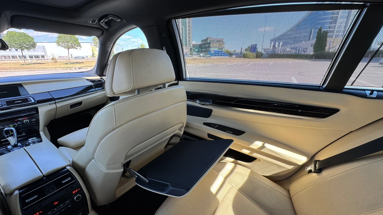 BMW 750 750Li x, снимка 7 - Автомобили и джипове - 56073064