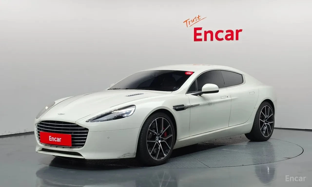 Aston Martin Rapide 6.0S V12