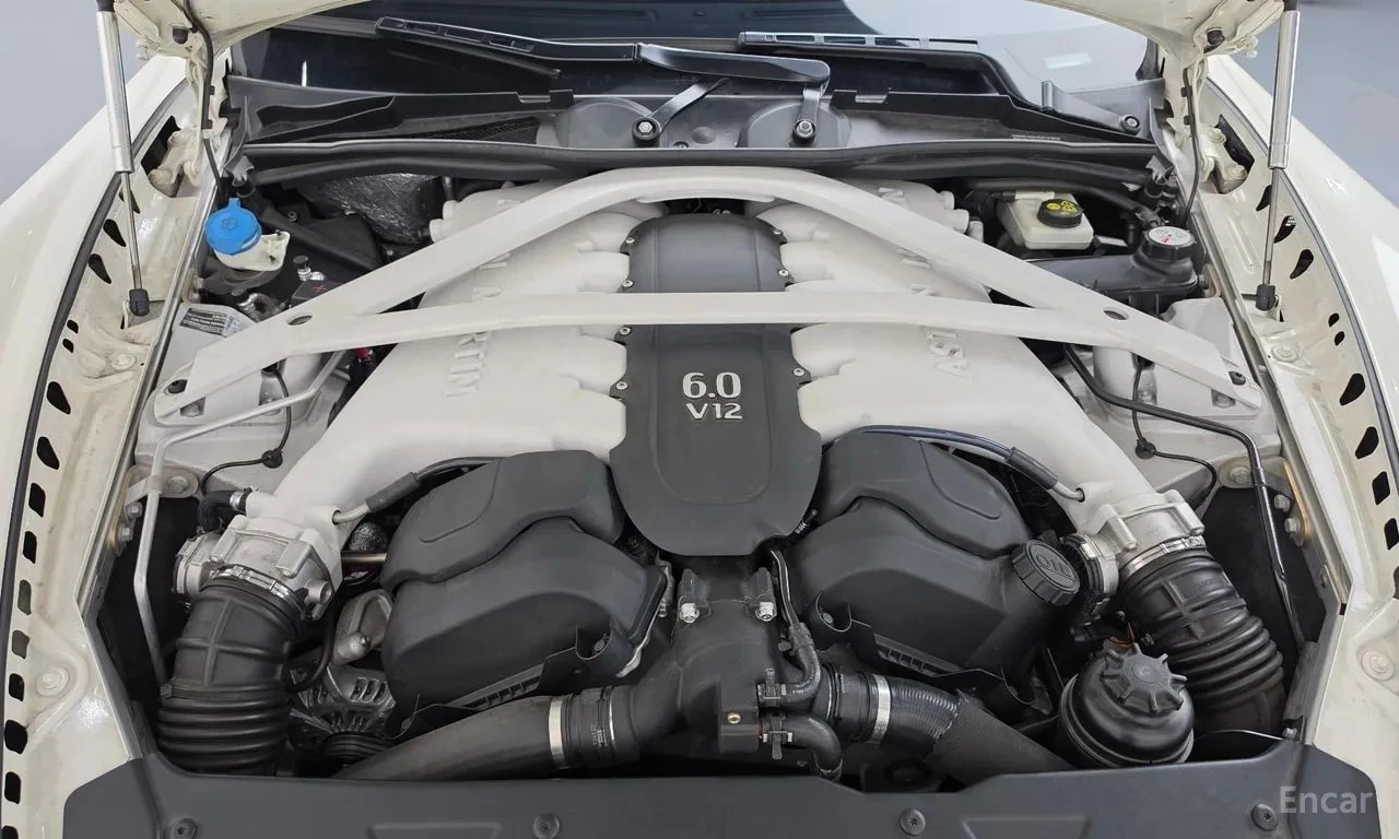 Aston Martin Rapide 6.0S V12, снимка 6 - Автомобили и джипове - 56108073