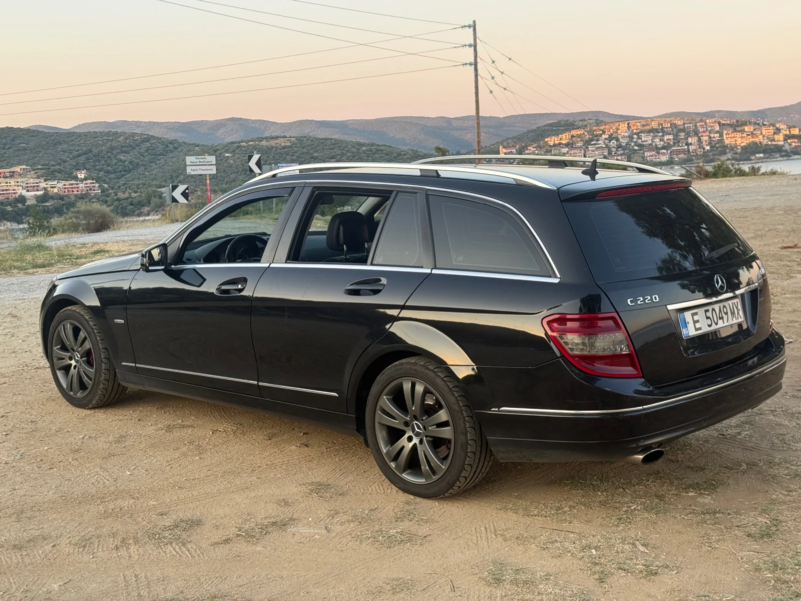 Mercedes-Benz C 220, снимка 5 - Автомобили и джипове - 56625405