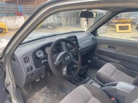 Nissan Navara 2500 TD 133 к, снимка 4