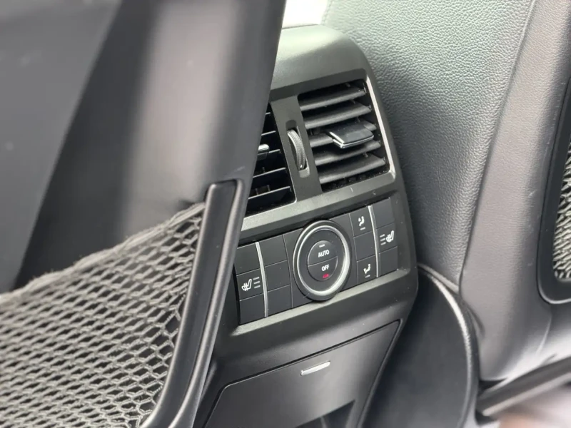 Mercedes-Benz GLE 400 AMG, AMIBIENT, 360* , HARMAN/KARDON, PANORAMA, DIS, снимка 11 - Автомобили и джипове - 52492322