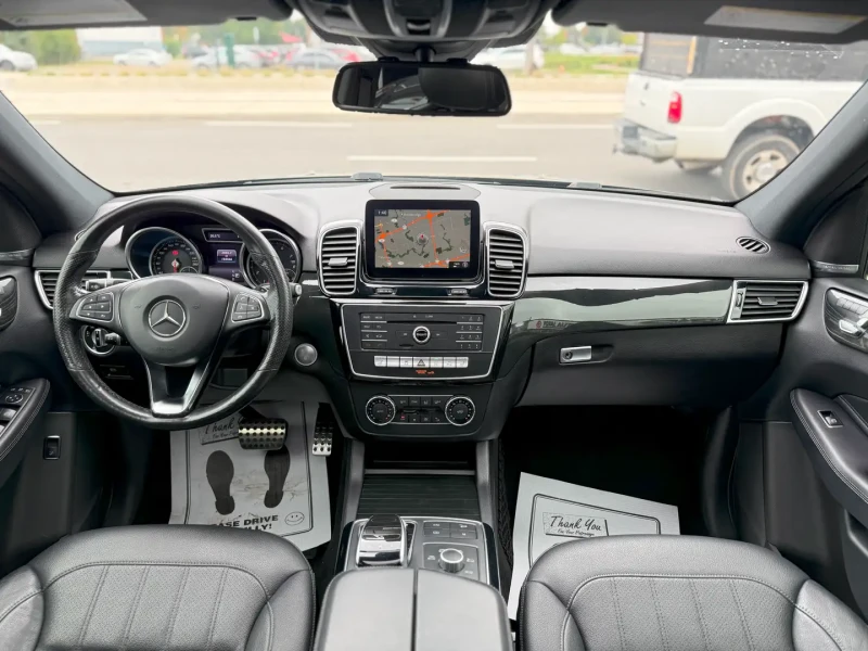 Mercedes-Benz GLE 400 AMG, AMIBIENT, 360* , HARMAN/KARDON, PANORAMA, DIS, снимка 7 - Автомобили и джипове - 52492322