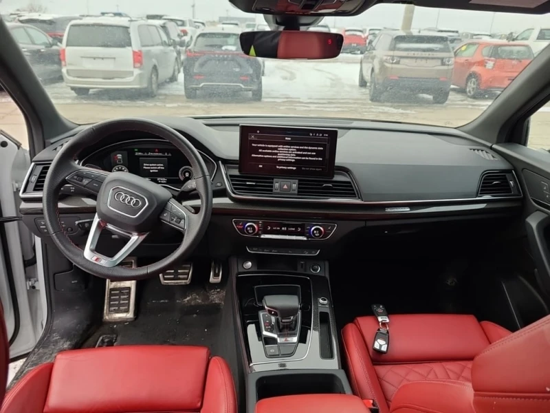 Audi SQ5 * PROGRESSIV * CARFAX * БЕЗ ПЪРВОНАЧАЛНА ВНОСКА, снимка 10 - Автомобили и джипове - 52877628