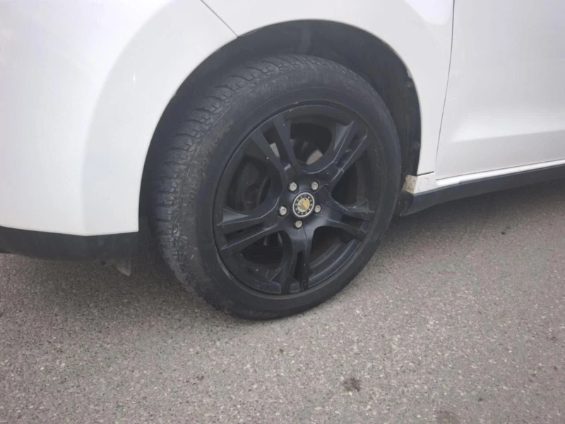 Toyota Urban Cruiser, снимка 6 - Автомобили и джипове - 52937637