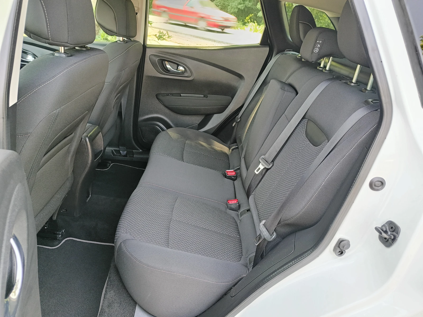 Renault Kadjar 1.5dci 110к.с - изображение 9