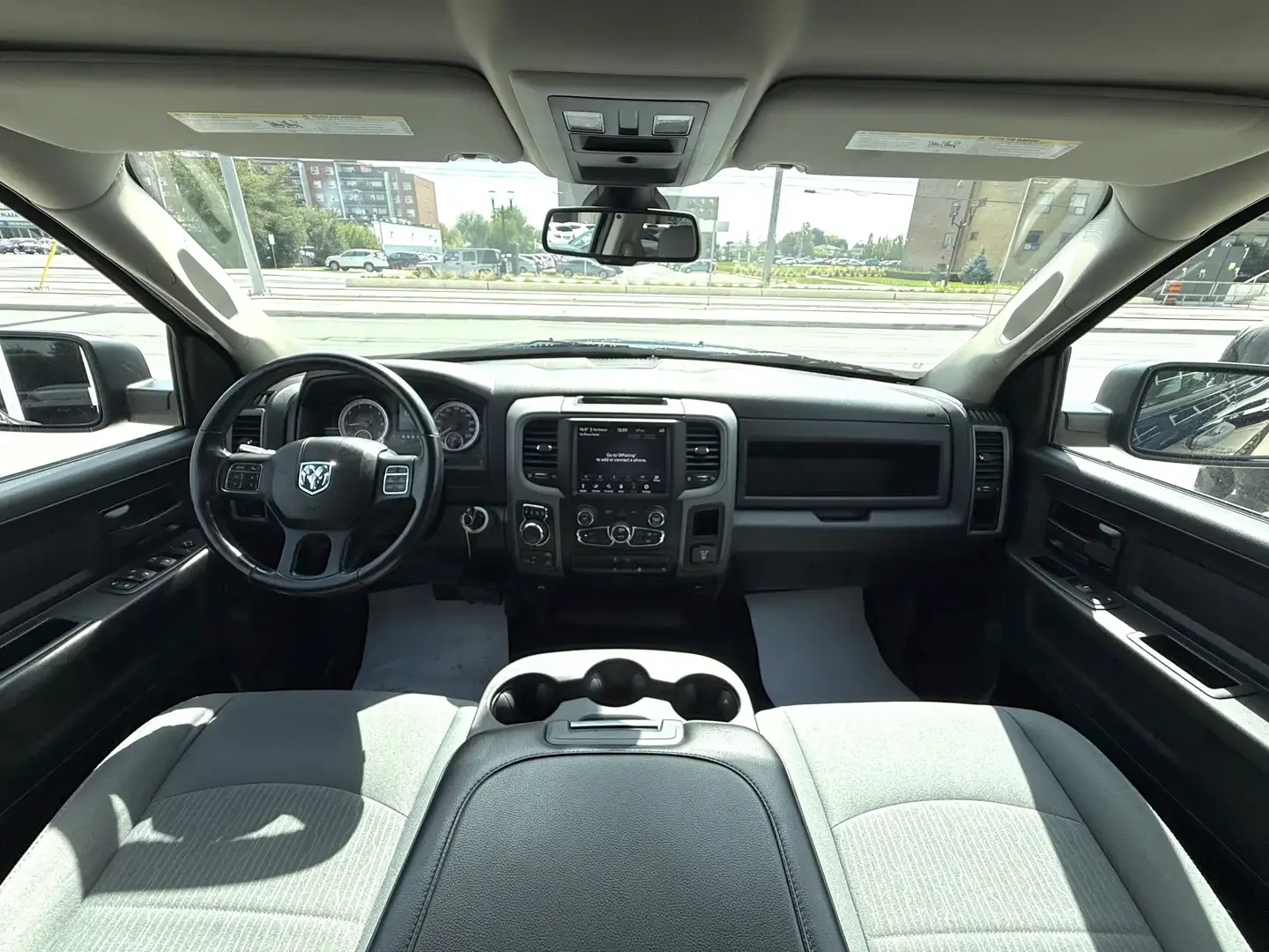 Dodge RAM 1500 Tradesman* Back up camera* UPGRADED EXHAUST | Mobile.bg   14