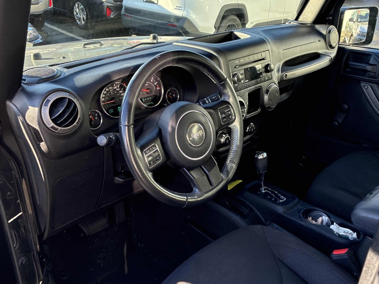 Jeep Wrangler CARFAX* АВТОФИНАНСИРАНЕ* БЕЗ ПЪРВОНАЧАЛНА ВНОСКА*  - изображение 5