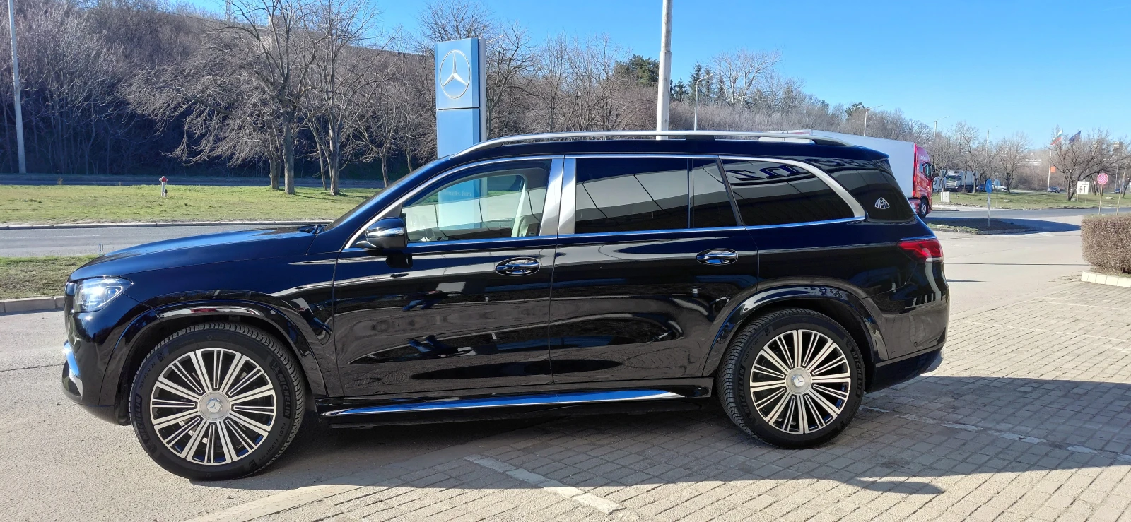 Mercedes-Benz GLS 600 MAYBACH, снимка 4 - Автомобили и джипове - 53825007