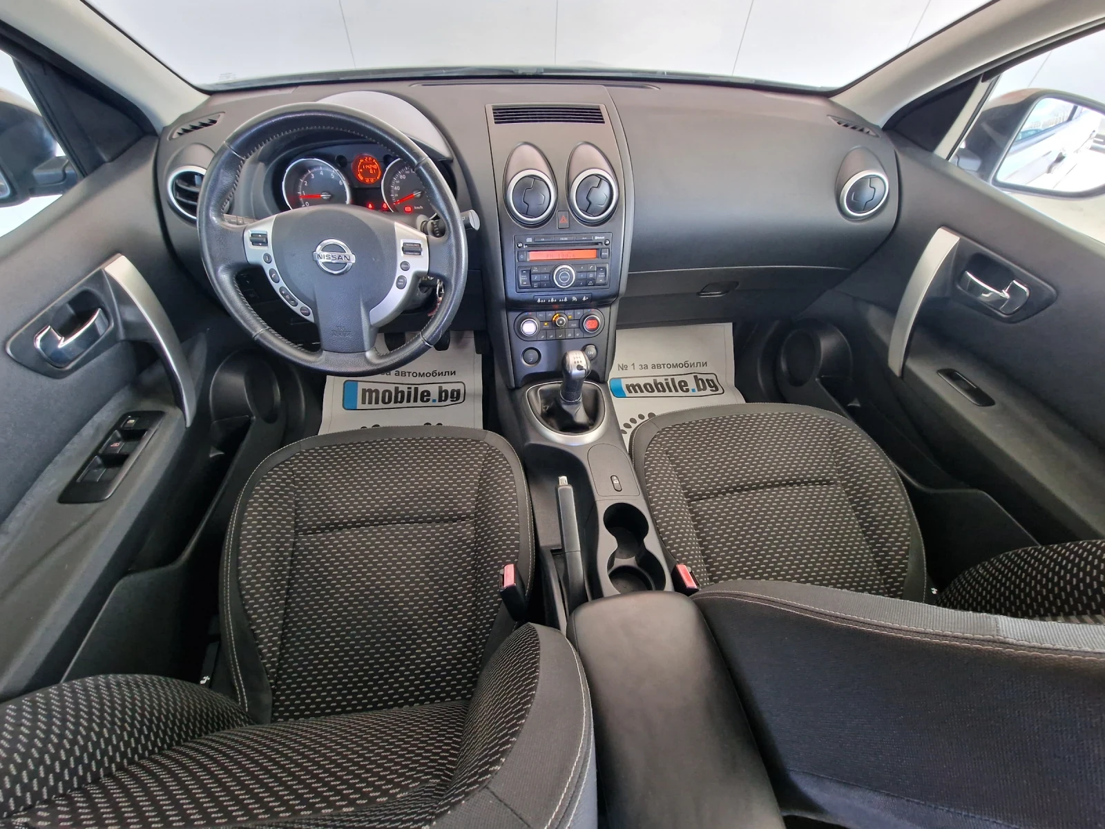 Nissan Qashqai 1.6 114kc 114000km TOP, снимка 13 - Автомобили и джипове - 53988724