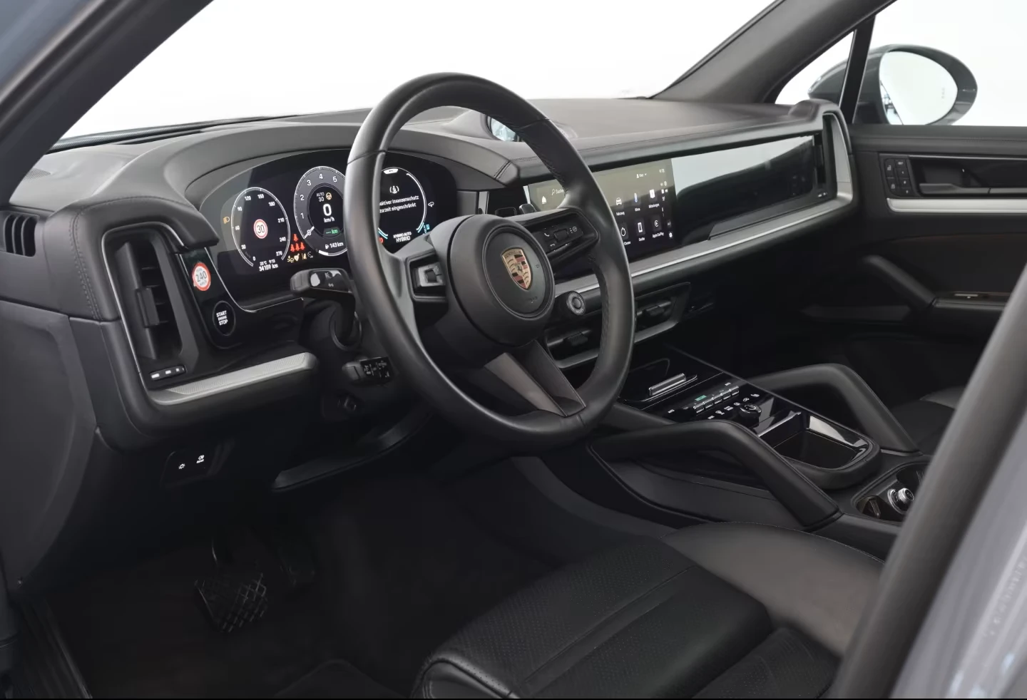 Porsche Cayenne E-HYBRID* PANO* HEAD-UP* BOSE* DISTR* MEMORY* KEYL, снимка 11 - Автомобили и джипове - 54450094
