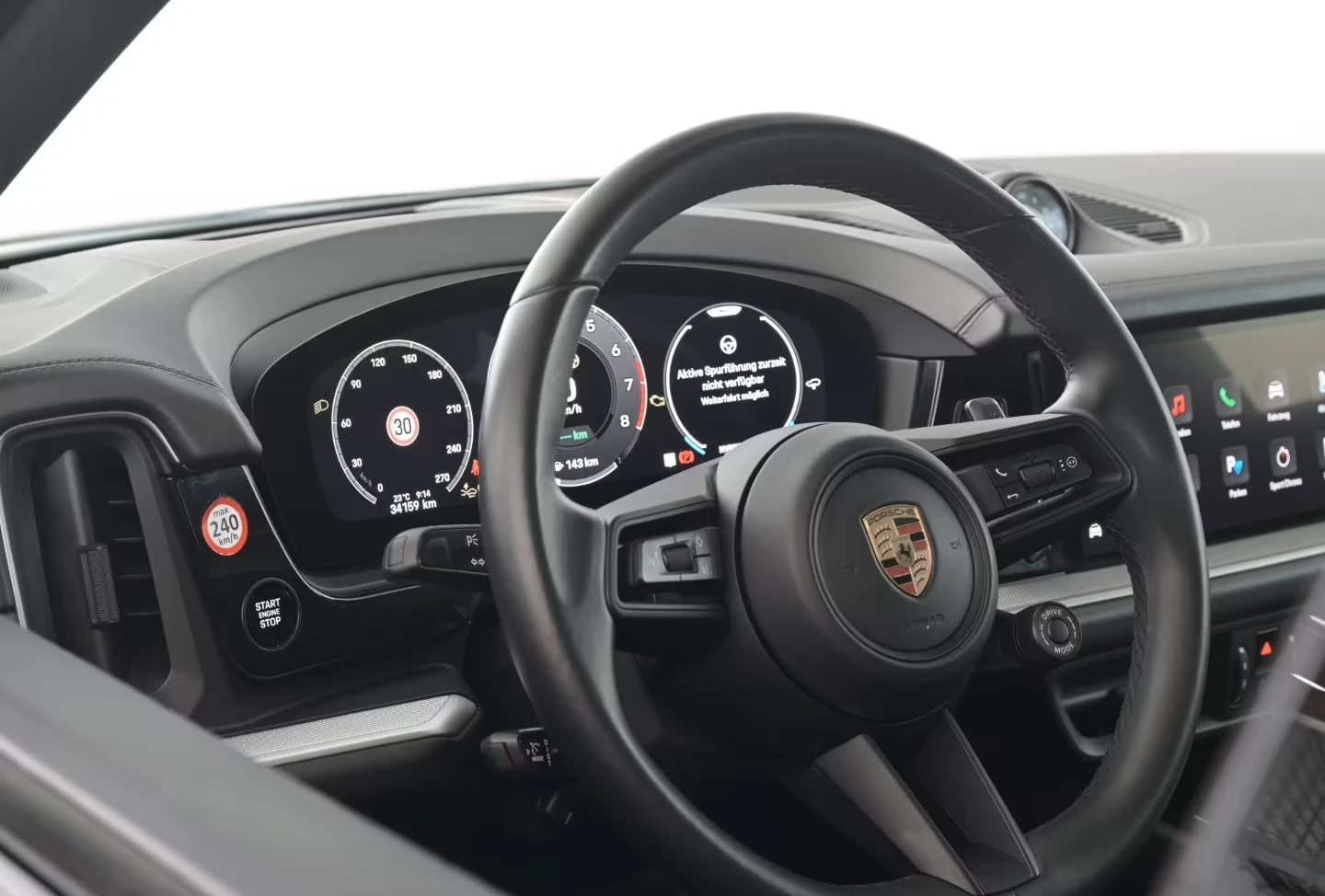 Porsche Cayenne E-HYBRID* PANO* HEAD-UP* BOSE* DISTR* MEMORY* KEYL, снимка 9 - Автомобили и джипове - 54450094