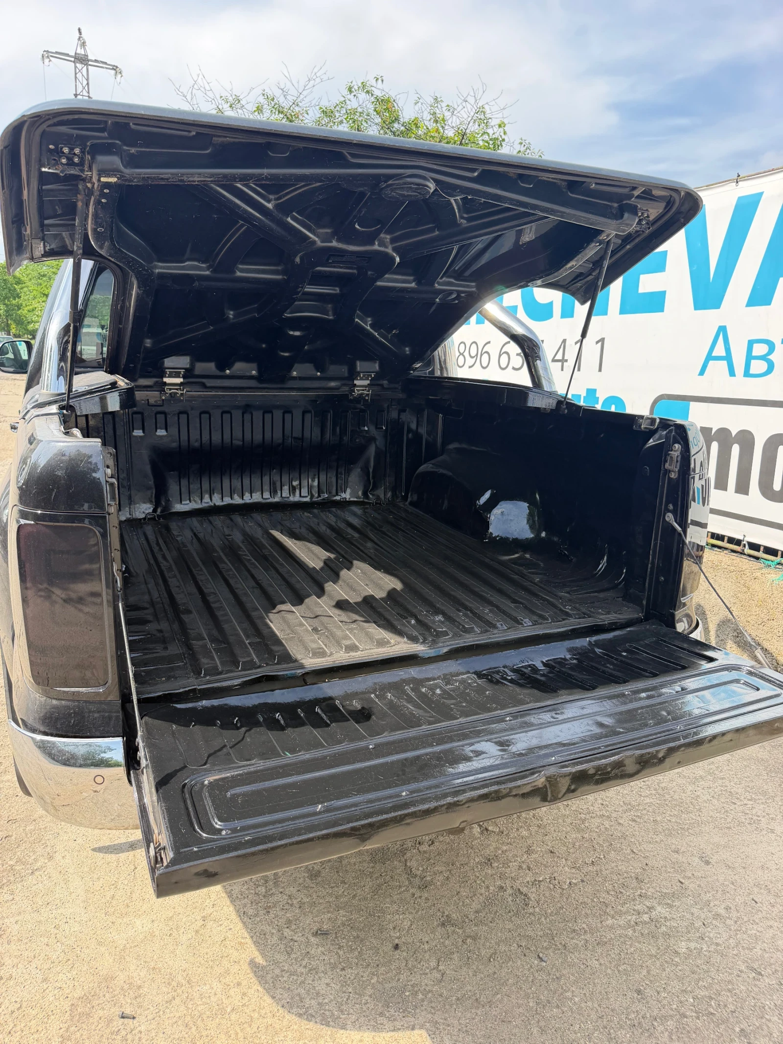 VW Amarok 2.0BITDI, снимка 12 - Автомобили и джипове - 54768498