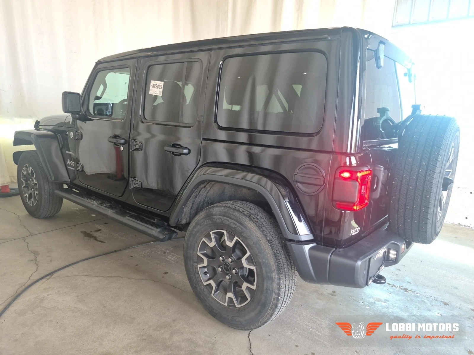Jeep Wrangler, снимка 4 - Автомобили и джипове - 55928710