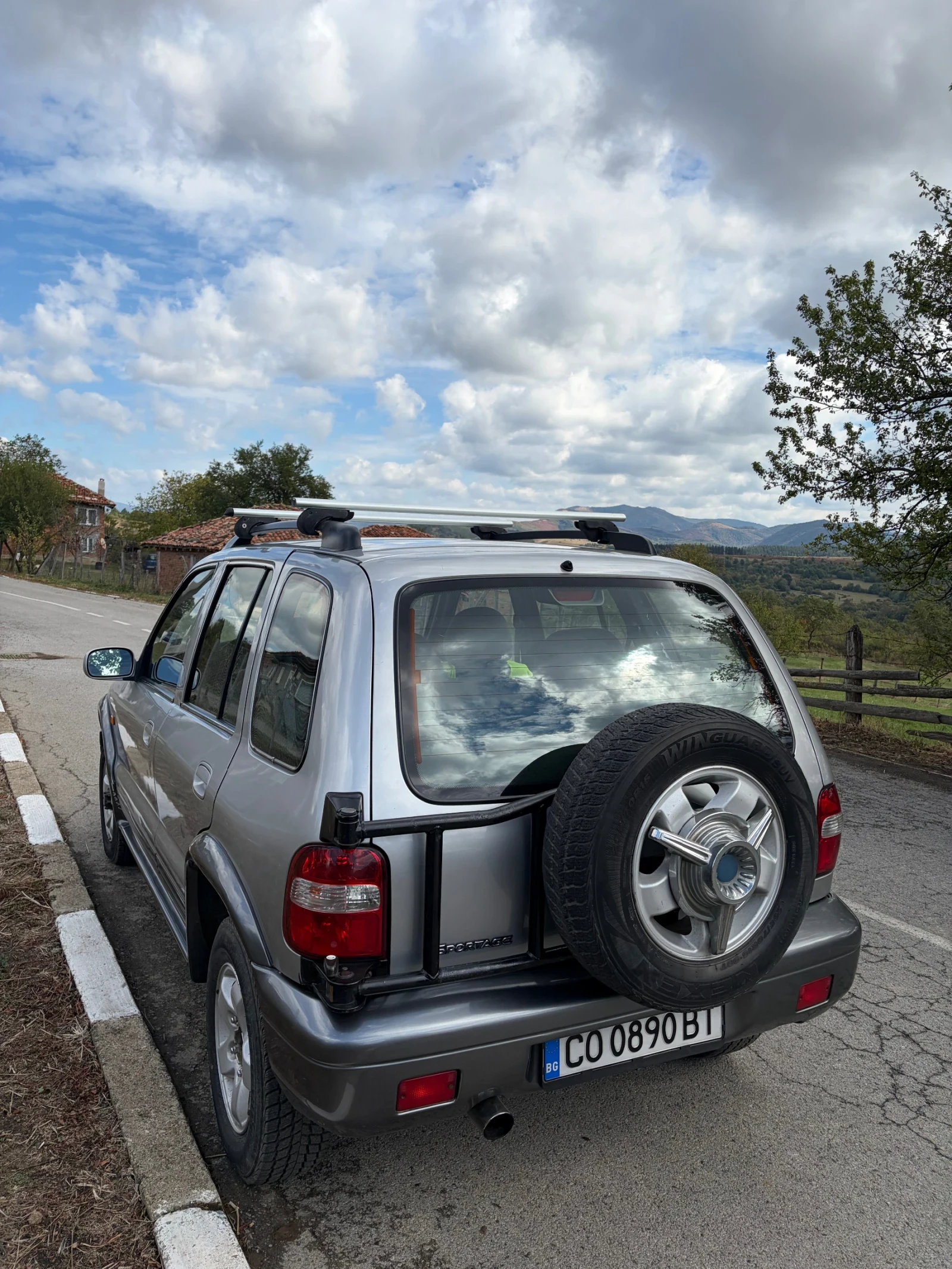Kia Sportage, снимка 5 - Автомобили и джипове - 56464370