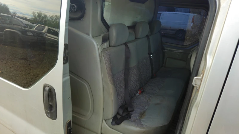 Opel Vivaro 1.9cdti/на части , снимка 7 - Бусове и автобуси - 48547924