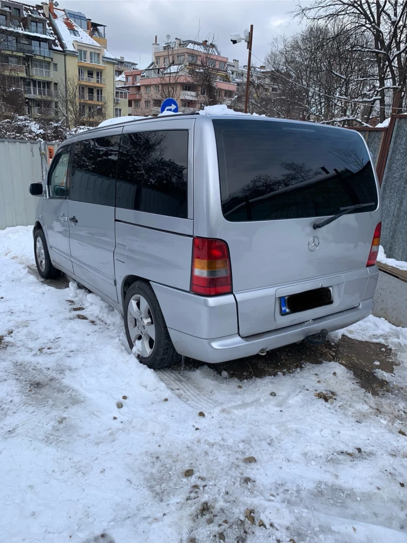 Mercedes-Benz Vito 220CDI, снимка 4 - Бусове и автобуси - 49216575