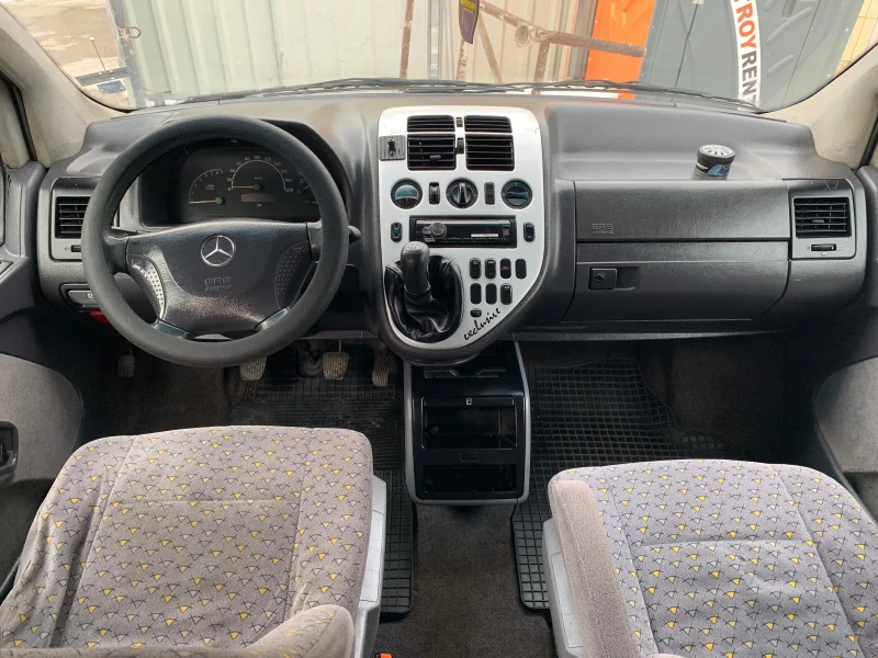 Mercedes-Benz Vito 220CDI, снимка 5 - Бусове и автобуси - 49216575