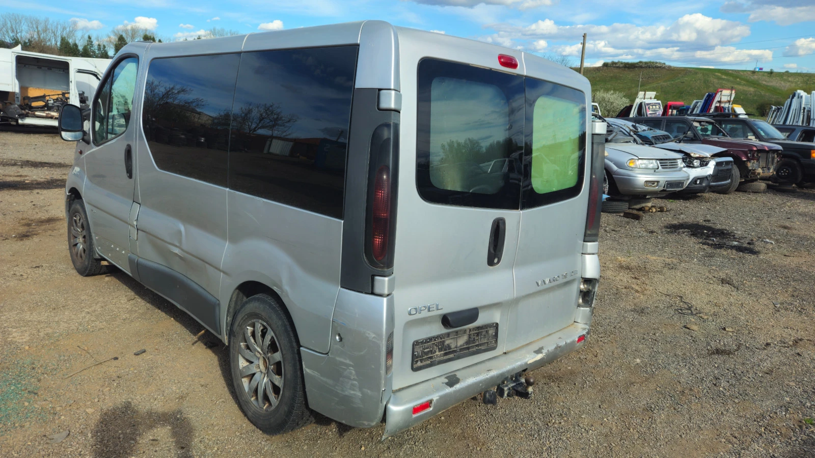 Opel Vivaro 1.9cdti/на части  - изображение 3