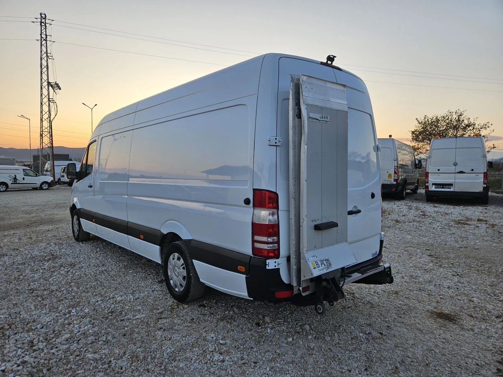 Mercedes-Benz Sprinter 316 Падащ Борд, Климатик, Нави - изображение 3