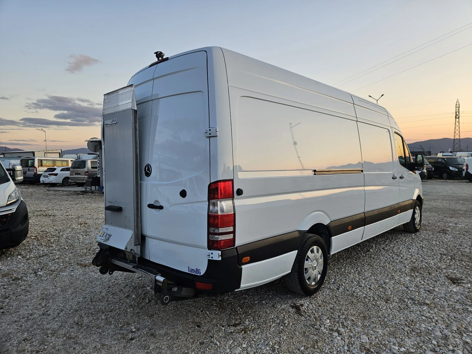 Mercedes-Benz Sprinter 316 Падащ Борд, Климатик, Нави - изображение 5