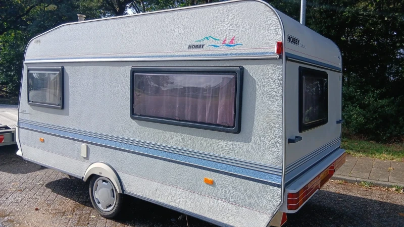 Каравана Hobby, снимка 11 - Каравани и кемпери - 52031298