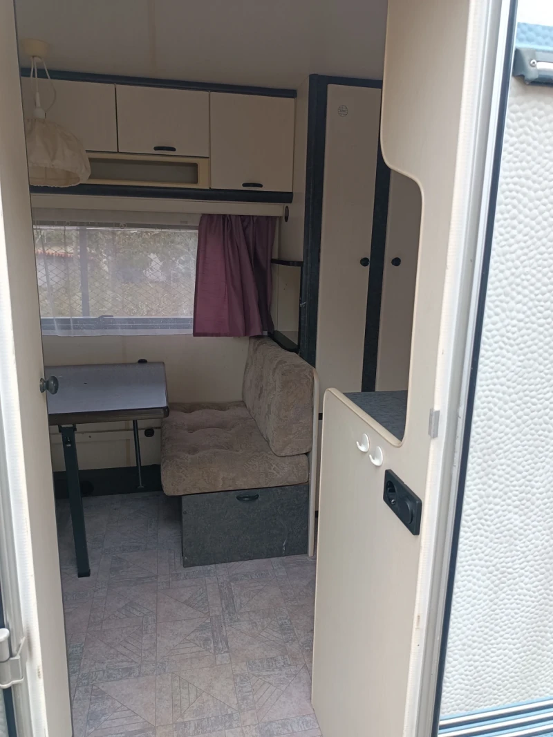 Каравана Hobby, снимка 9 - Каравани и кемпери - 52031298