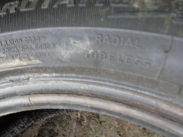 Гуми Зимни 185/55R15, снимка 12 - Гуми и джанти - 19429753