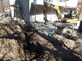 услуги с мини багер и самосвал , снимка 2