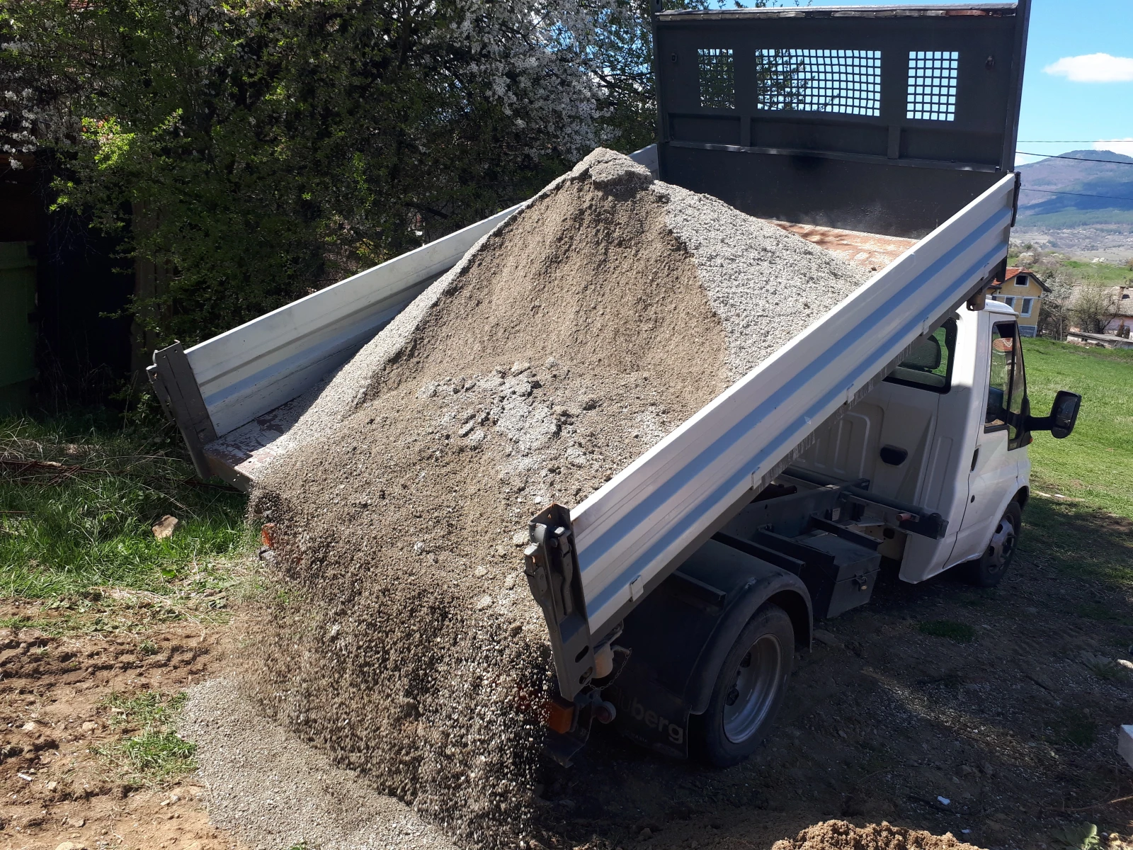 ������ � ���� ����� � ��������  | Mobile.bg � ����������� 4