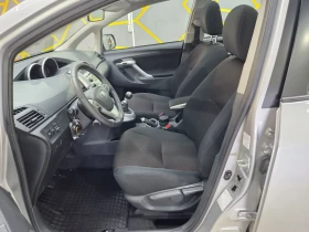 Toyota Verso 1.8 147ps 7места панорама 8 гуми eur5b, снимка 6