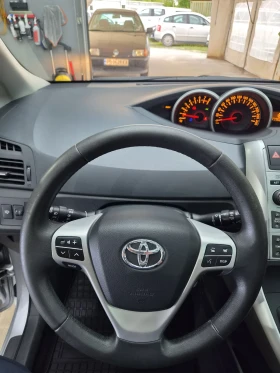 Toyota Verso 1.8 147ps 7места панорама 8 гуми eur5b, снимка 12