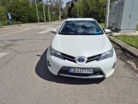 Toyota Auris Hybrid LPG, снимка 2