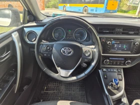 Toyota Auris Hybrid LPG, снимка 13