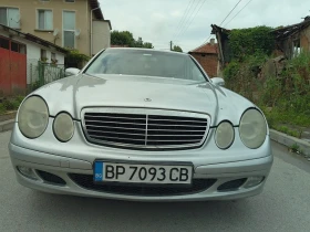 Mercedes-Benz E 220, снимка 7