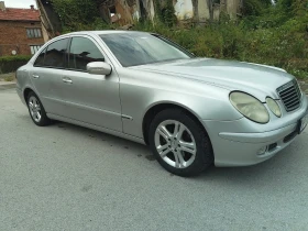 Mercedes-Benz E 220, снимка 1