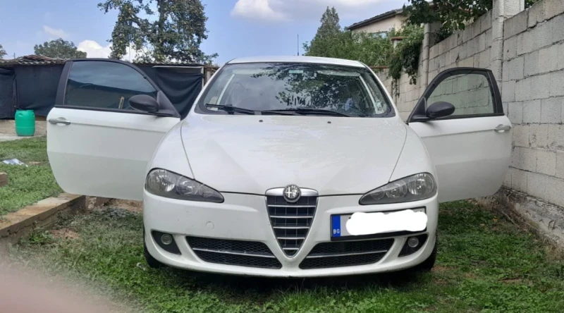 Alfa Romeo 147 1.9 Jtd, снимка 8 - Автомобили и джипове - 47540816