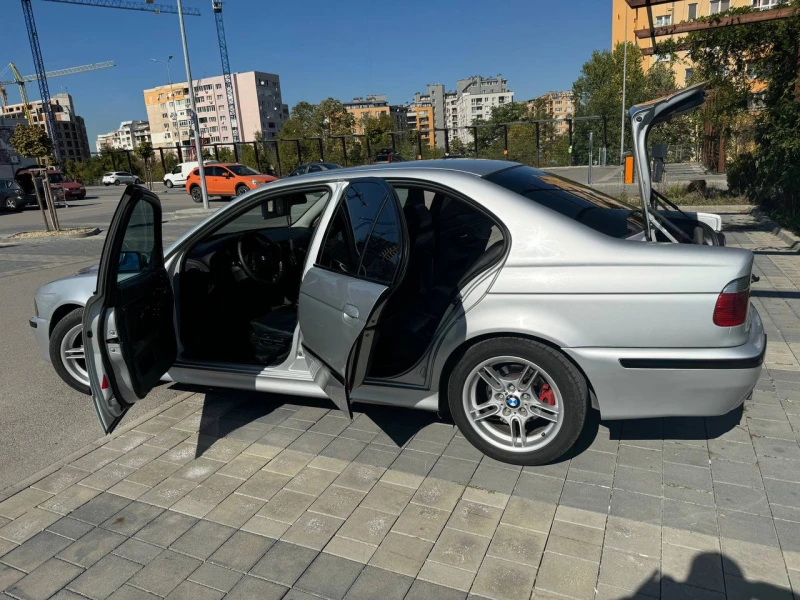 BMW 530, снимка 12 - Автомобили и джипове - 47623641