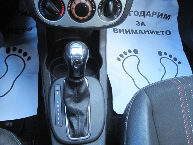 Opel Corsa Автомат, Cosmo, 1, 4, снимка 10 - Автомобили и джипове - 48680207