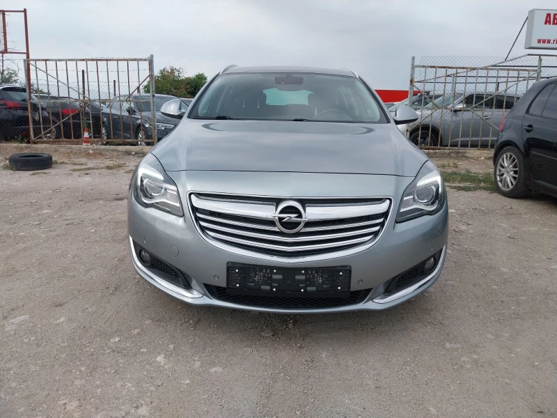 Opel Insignia Sports Tourer 2.0 CDTI ecoFLEX  , снимка 2 - Автомобили и джипове - 51030766