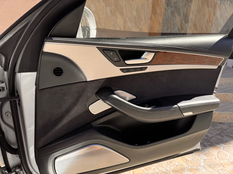 Audi A8 Audi A8L 3.0 TDI Quattro Long, снимка 14 - Автомобили и джипове - 51798565