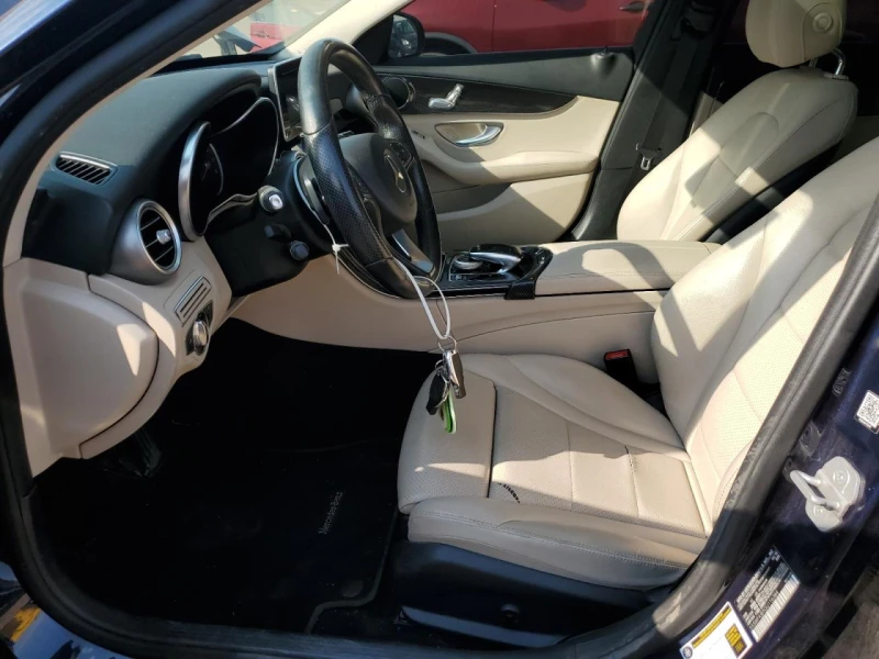 Mercedes-Benz C 300, снимка 7 - Автомобили и джипове - 52279247