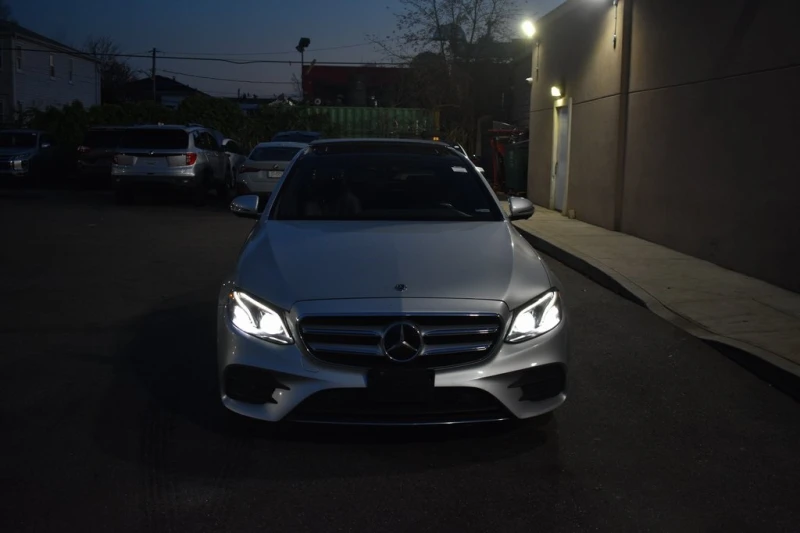 Mercedes-Benz E 450 !AMG-PACKAGE!..4MATIC..* АвтоКредит* Цена до БГ* , снимка 2 - Автомобили и джипове - 52505157