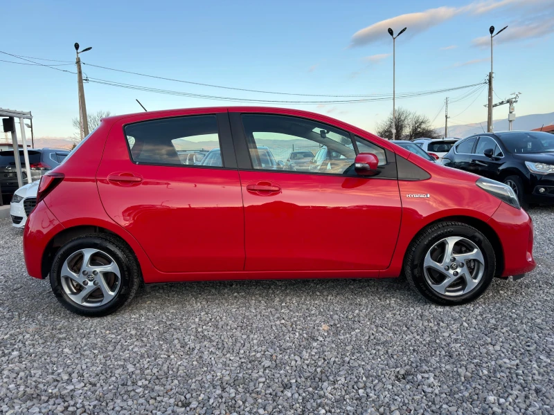 Toyota Yaris 1.5 Hybrid E6B, снимка 2 - Автомобили и джипове - 52772515