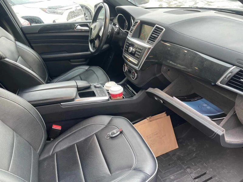 Mercedes-Benz ML 550 * CARFAX * ЦЕНА ДО БГ, снимка 11 - Автомобили и джипове - 52857571